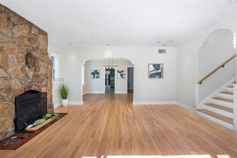 1209 La Mancha Ave, Coral Gables FL - photo 7 of 52