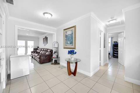 1271 W 79th St, Hialeah FL - photo 6 of 29