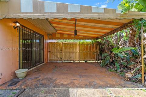17500 NW 11 Ave, Miami Gardens FL - photo 7 of 48