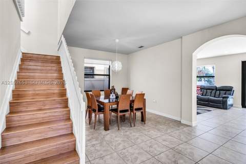 8894 W 34th Ave, Hialeah FL - photo 20 of 60
