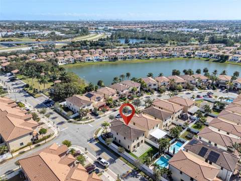 8894 W 34th Ave, Hialeah FL - photo 8 of 60