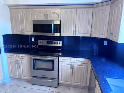 6713 SW 112th Ct, Miami FL - photo 16 of 30