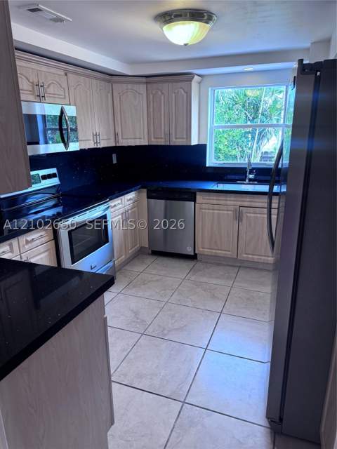 6713 SW 112th Ct, Miami FL - photo 17 of 30
