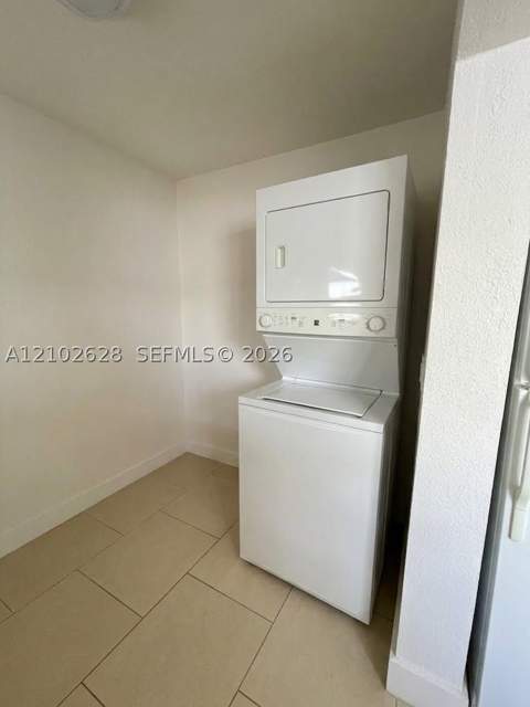 521 NW 44th Ave, Miami FL - photo 11 of 25