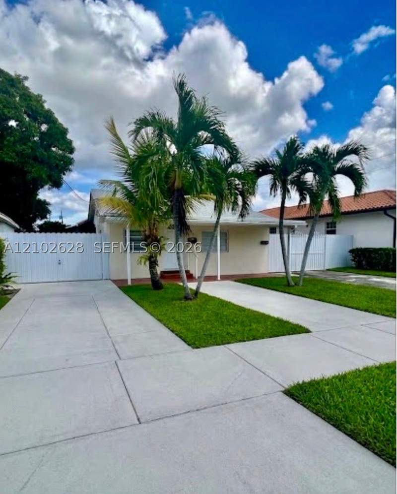 2 bedroom SingleFamilyResidence at 521 NW 44th Ave, Waterman Park, Miami — photo 2