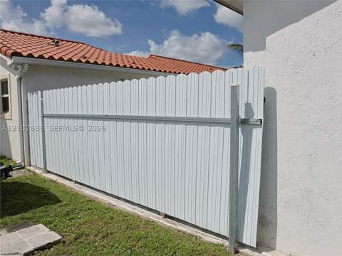 13555 SW 38th Ln, Miami FL - photo 6 of 58