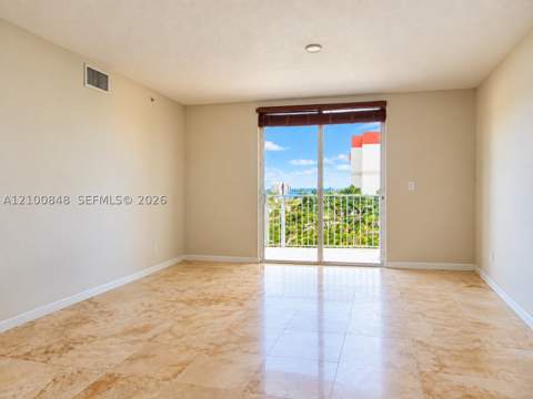 1555 N Treasure Dr 506, North Bay Village FL - photo 6 of 36
