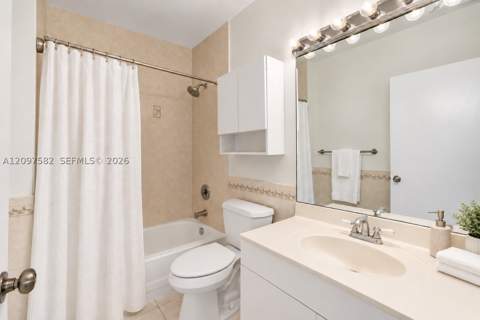 9187 Fontainebleau Blvd 407, Miami FL - photo 11 of 23