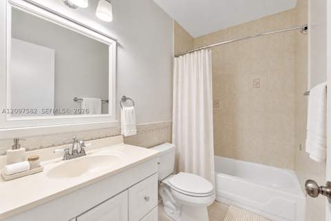 9187 Fontainebleau Blvd 407, Miami FL - photo 13 of 23
