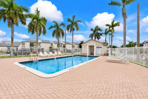 9187 Fontainebleau Blvd 407, Miami FL - photo 21 of 23