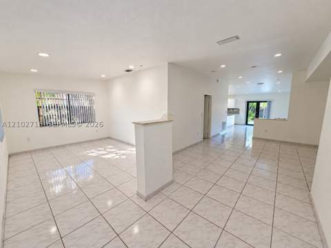 11461 SW 193rd St, Miami FL - photo 6 of 24