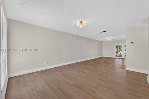 20816 SW 103rd Pl, Cutler Bay FL - photo 7 of 33