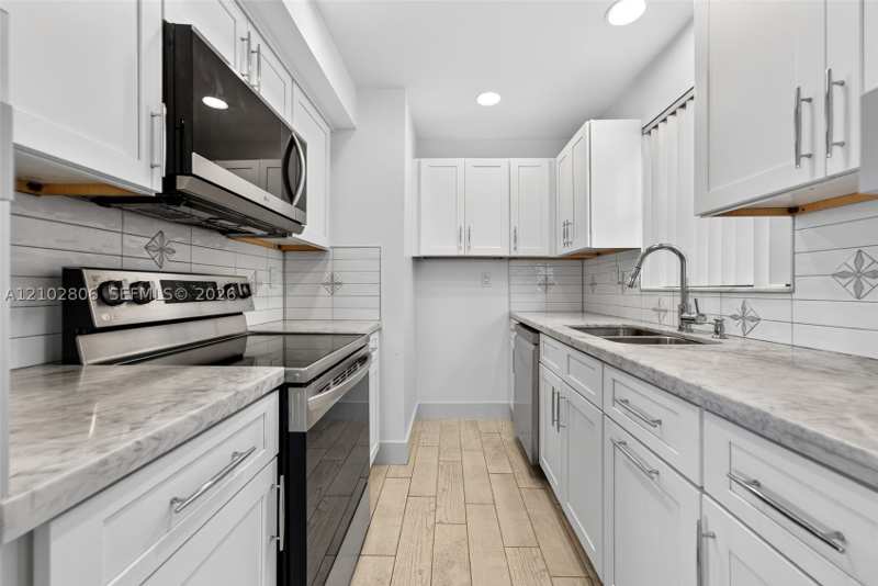 3 bedroom Condominium at 1121 SW 122nd Ave 414-2, Garden Lake Towers Condo, Miami — photo 1