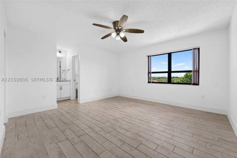1121 SW 122nd Ave 414-2, Miami FL - photo 10 of 32