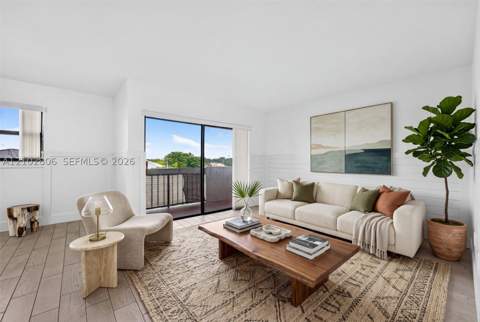 1121 SW 122nd Ave 414-2, Miami FL - photo 6 of 32