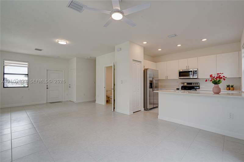 3 bedroom Townhouse at 13100 SW 232nd Ter, Siena Reserve, Miami — photo 4