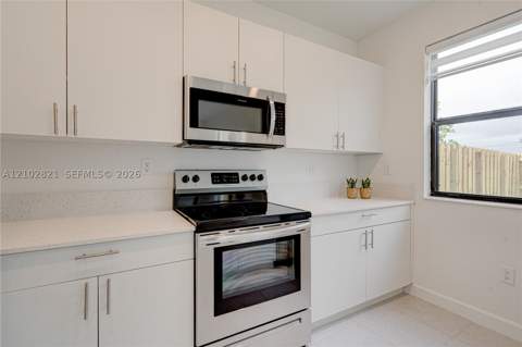 13100 SW 232nd Ter, Miami FL - photo 7 of 24