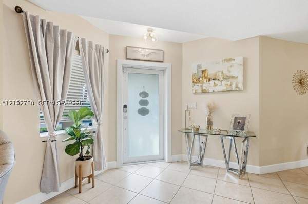 4 bedroom Townhouse at 4461 SW 162nd Ct, Park Lakes Sec 2, Miami — photo 4