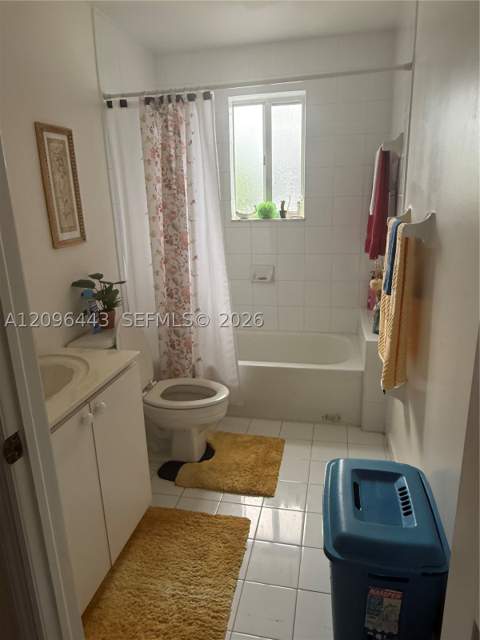 5655 NW 109th Ave 58, Doral FL - photo 12 of 14