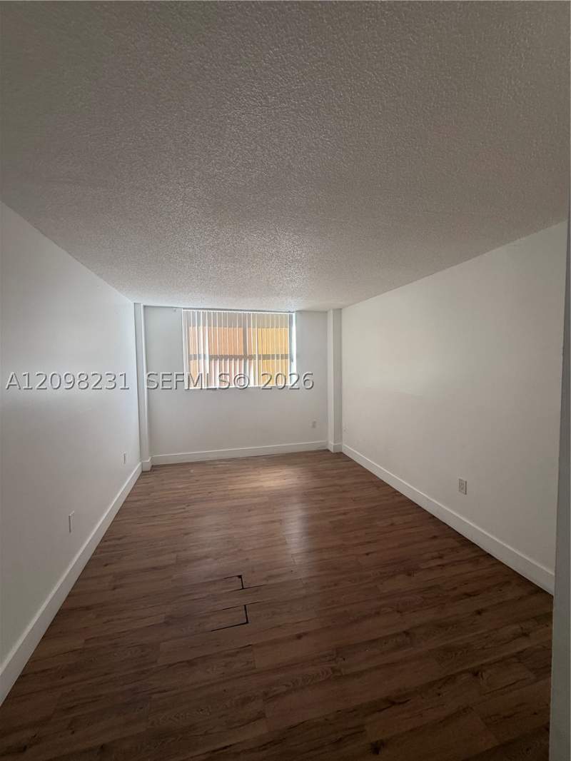 1 bedroom Condominium at 16465 NE 22nd Ave 412, Tall Trees Condo, North Miami Beach — photo 5