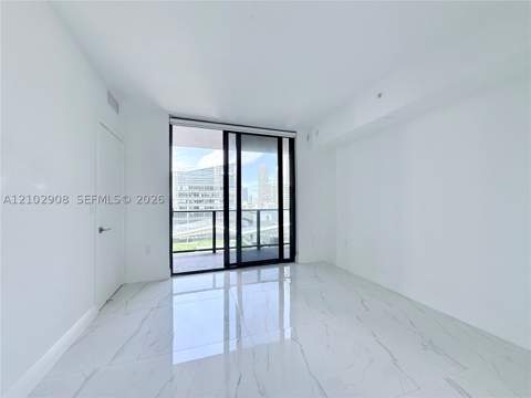 45 SW 9th St 1209, Miami FL - photo 7 of 15