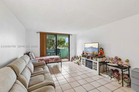 1825 W 44th Pl 208, Hialeah FL - photo 10 of 27