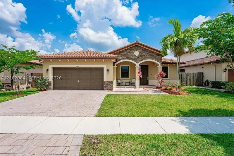 3 bedroom SingleFamilyResidence at 3653 SE 2nd Ct, Baywinds Of Barbados, Homestead — photo 1
