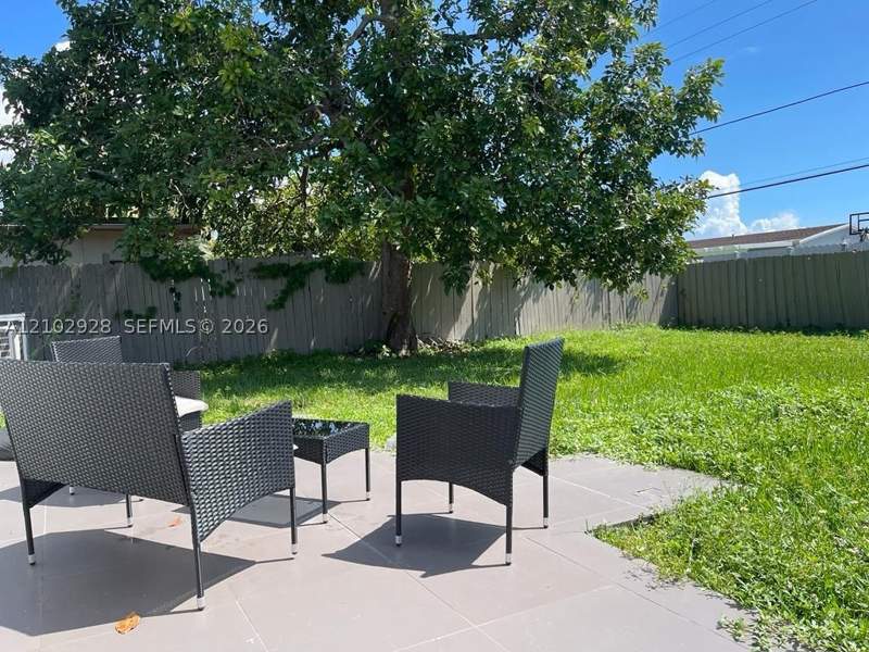 3 bedroom SingleFamilyResidence at 1030 NE 214th St, Ives Estates Sec 5, Miami — photo 2