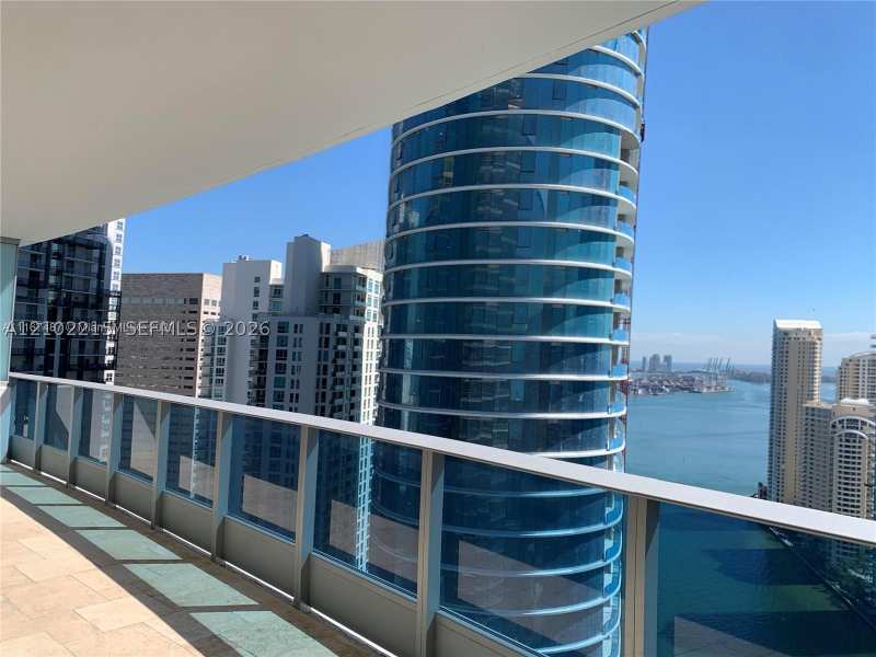 1 bedroom Condominium at 200 Biscayne Boulevard Way 3905, Epic West Condo, Miami — photo 1