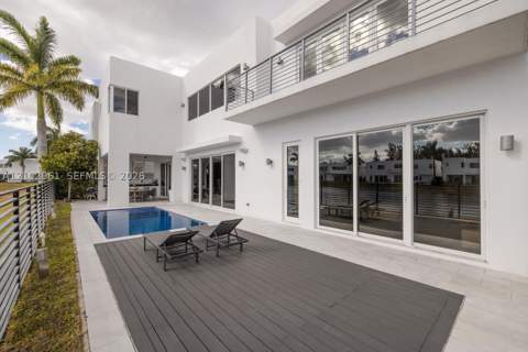 10250 NW 75th Ter, Doral FL - photo 19 of 20
