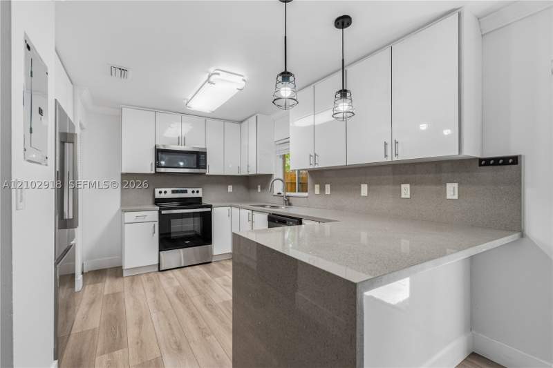 4 bedroom Condominium at 15239 SW 134th Ct 1305, Vista Alegre Townhomes Vi, Miami — photo 4