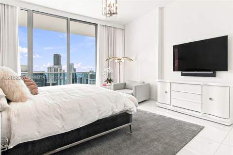 200 Biscayne Boulevard Way 5302, Miami FL - photo 8 of 31