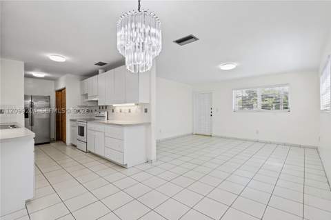 19360 SW 115th Ave, Miami FL - photo 12 of 54
