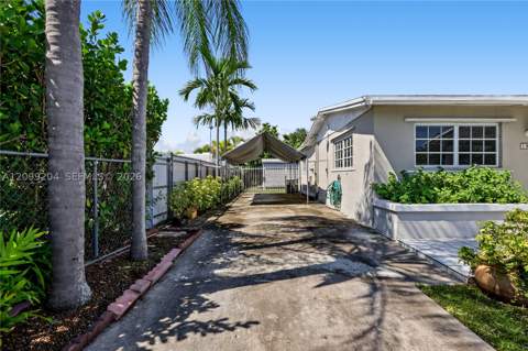 19360 SW 115th Ave, Miami FL - photo 7 of 54