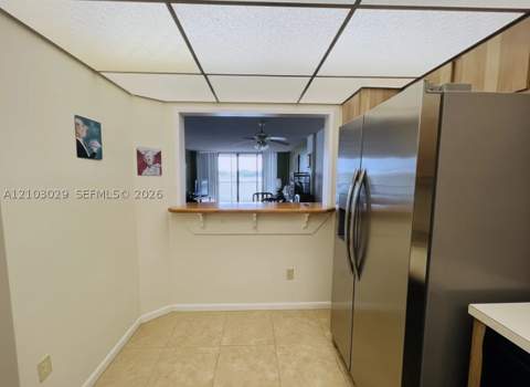 20860 San Simeon Way 205-6, Miami FL - photo 8 of 45