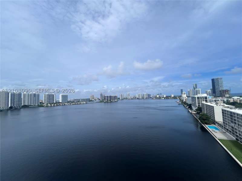 2 bedroom Condominium at 251 174th St 1219, Winston Towers 200, Sunny Isles Beach — photo 1