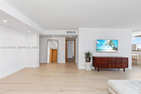 251 174th St 1219, Sunny Isles Beach FL - photo 22 of 39