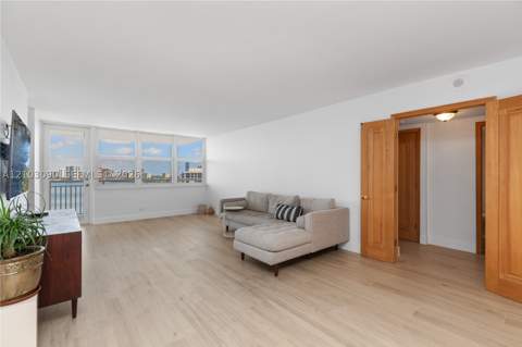 251 174th St 1219, Sunny Isles Beach FL - photo 23 of 39