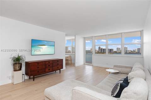 251 174th St 1219, Sunny Isles Beach FL - photo 24 of 39