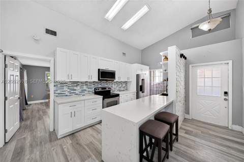 10024 SW 222nd St, Cutler Bay FL - photo 12 of 45