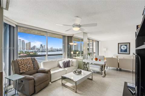 19101 NE 36th Ct 808, Aventura FL - photo 6 of 24