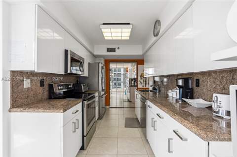 19101 NE 36th Ct 808, Aventura FL - photo 9 of 24