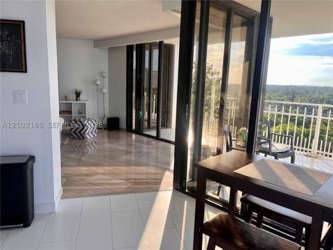 4000 NE Towerside Ter 1101, Miami FL - photo 10 of 36