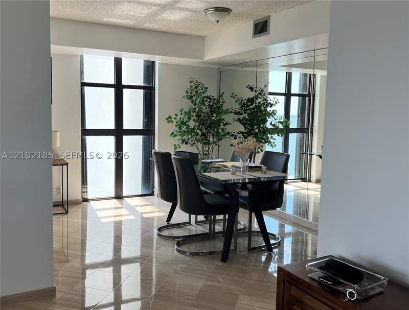 2 bedroom Condominium at 4000 NE Towerside Ter 1101, The Towers Of Quayside Co, Miami — photo 3