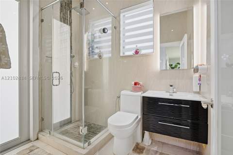 18112 NW 91st Ct, Hialeah FL - photo 16 of 40