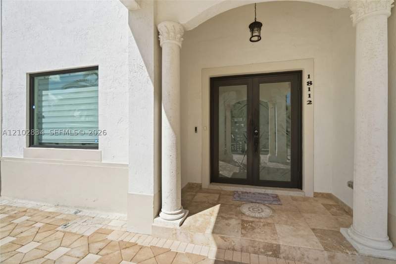 4 bedroom SingleFamilyResidence at 18112 NW 91st Ct, Century Gardens, Hialeah — photo 5