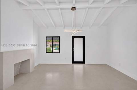 4752 SW 1st St, Miami FL - photo 8 of 32