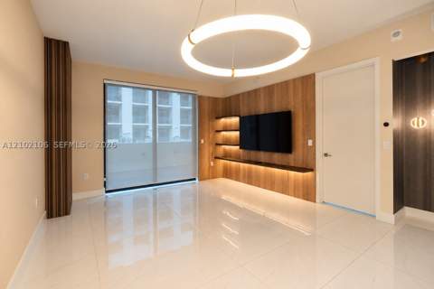 301 Altara Ave 403, Coral Gables FL - photo 10 of 26