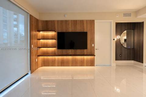 301 Altara Ave 403, Coral Gables FL - photo 9 of 26