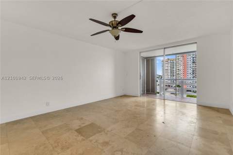 1401 NE Miami Gardens Dr 892, Miami FL - photo 14 of 46
